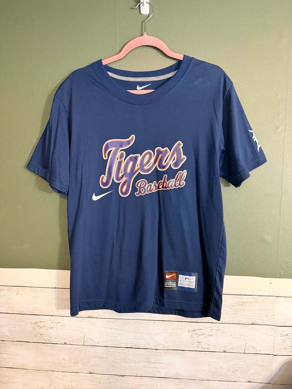 Nike Detroit Tigers Baseball Large Navy Blue T-Shirt